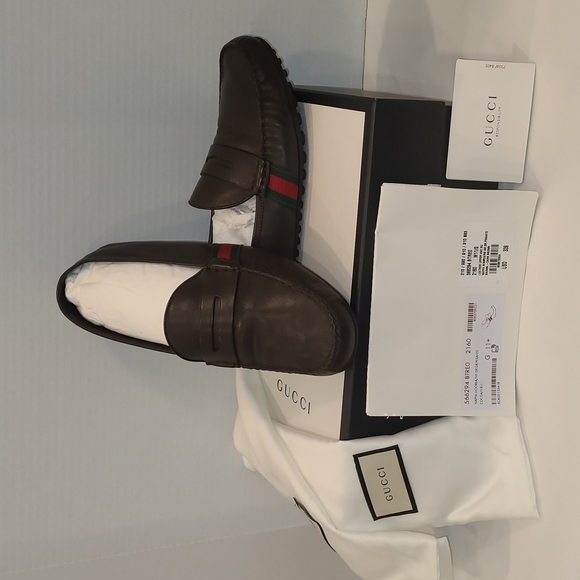 Men's Brown Gucci Loafers - Picture 4 of 6